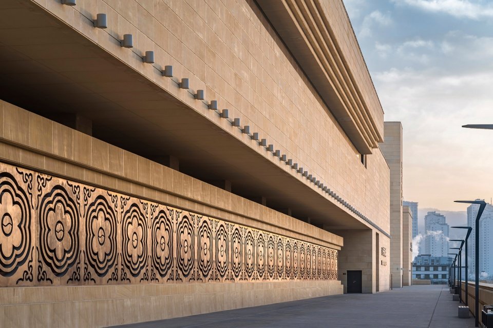 西宁市群众文化艺术活动交流中心，青海 / 西安建筑科技大学设计研究总院有限公司