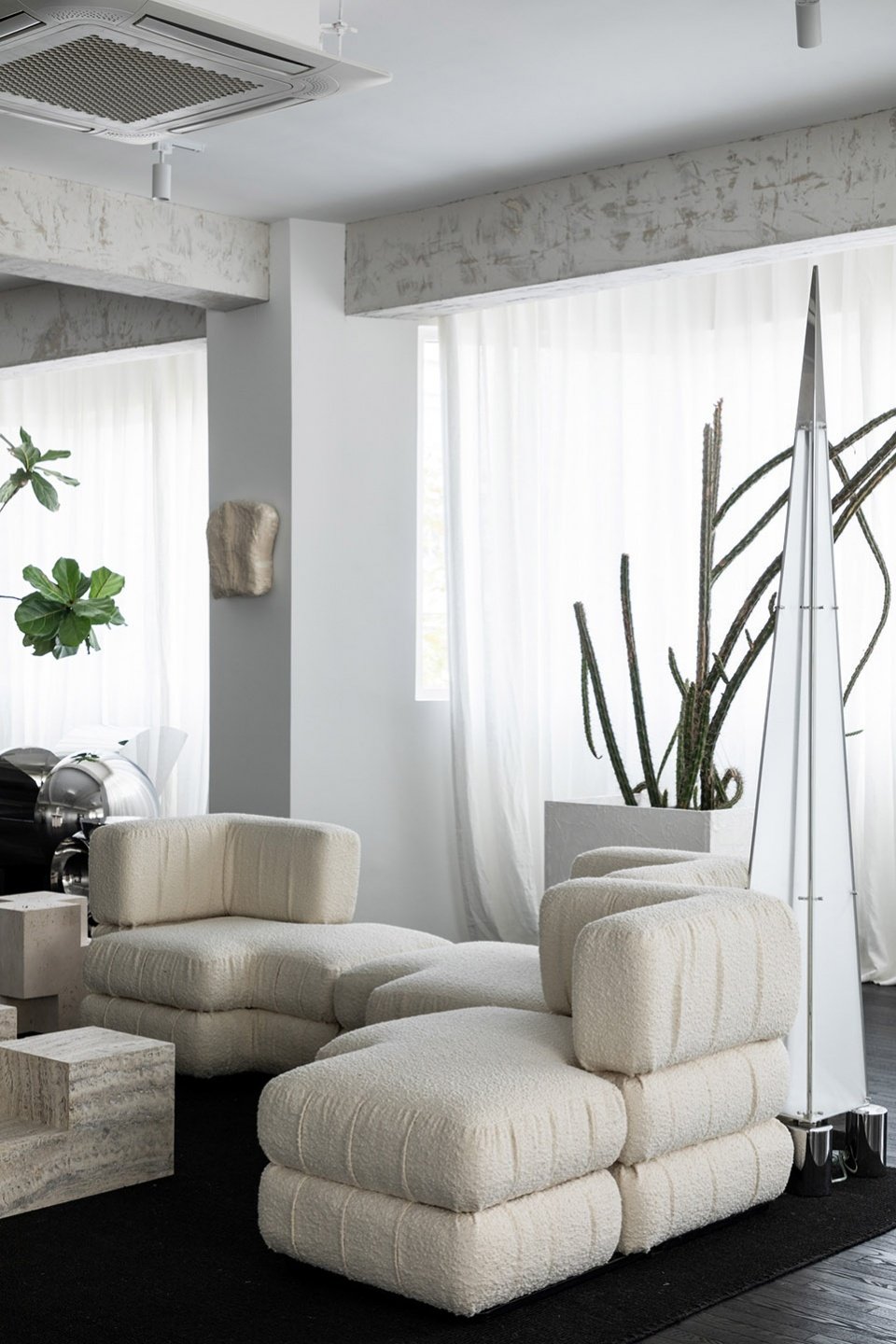 NOTHING DESIGN 上海工作室 / NOTHING DESIGN NOTHING DESIGN 上海工作室 / NOTHING DESIGN