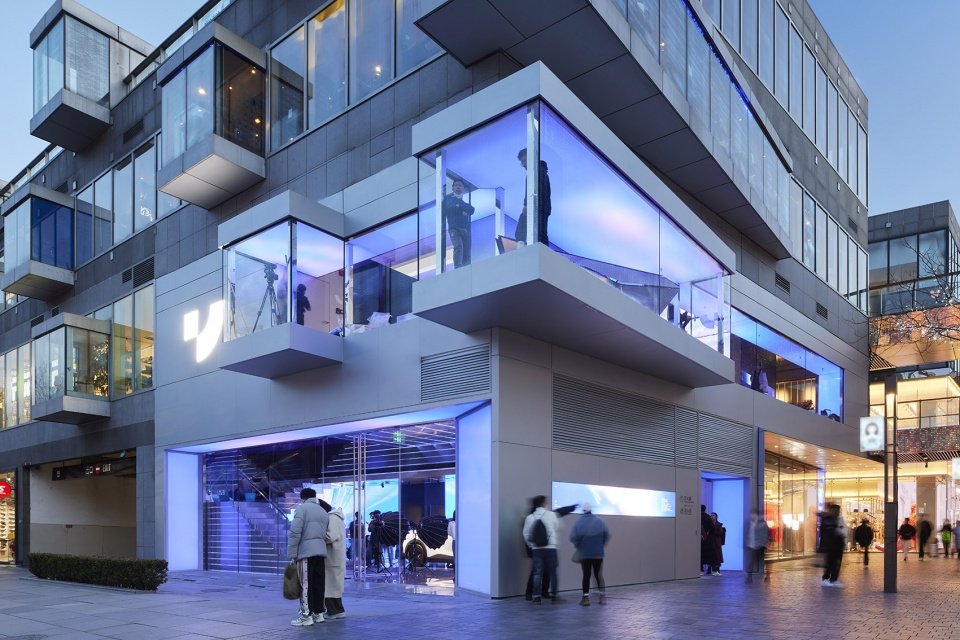 集度全新体验中心 ROBOVERSE，北京 / Gensler
