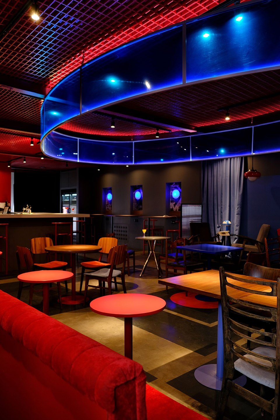 Record 酒吧，俄罗斯 / STUDIO SHOO