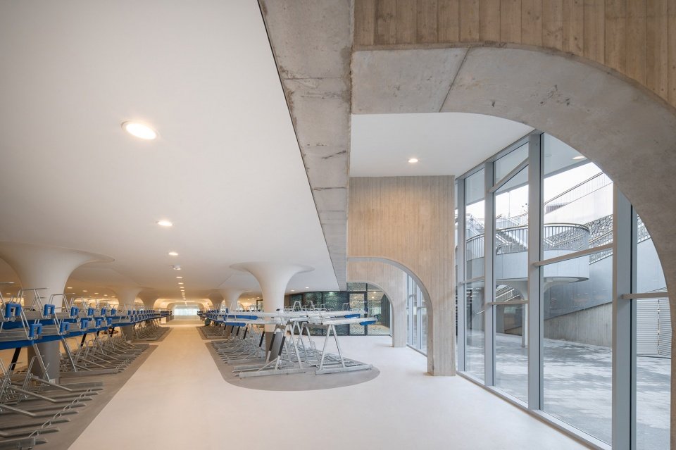 阿姆斯特丹火车站广场自行车停车场,荷兰 / wUrck 阿姆斯特丹火车站广场自行车停车场,荷兰 / wUrck