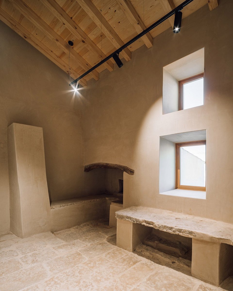 Casal Saloio 乡村房屋改造，葡萄牙 / Miguel Marcelino