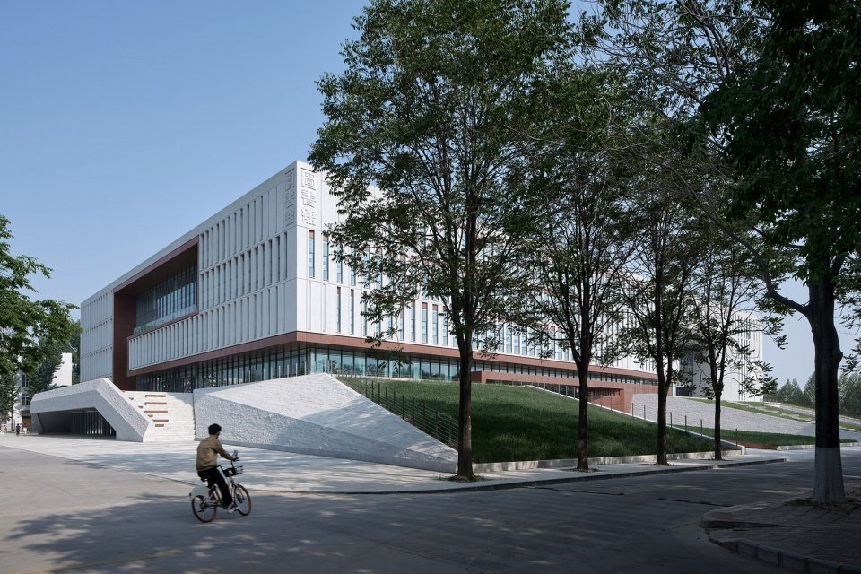 西北农林科技大学北校区图书馆，陕西 / 华南理工大学建筑设计研究院有限公司 陶郅工作室