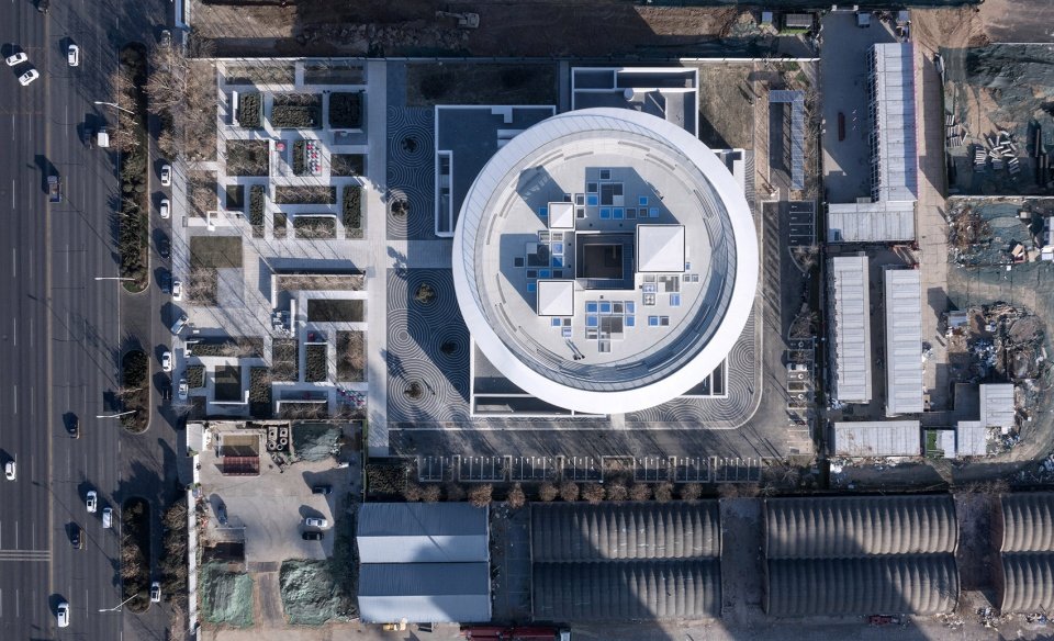 石家庄太平河城市片区展示中心 / 张·雷设计研究