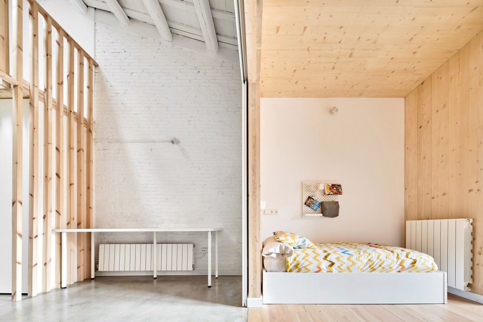 95PLA 特拉萨联排住宅翻新扩建，巴塞罗那 / Vallribera Arquitectes