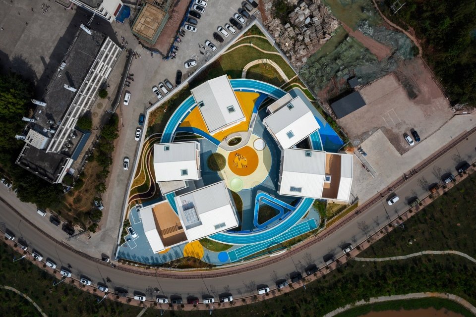 普洱市思茅区幼儿园南部分园，云南 / 华南理工大学建筑设计研究院有限公司，陶郅工作室