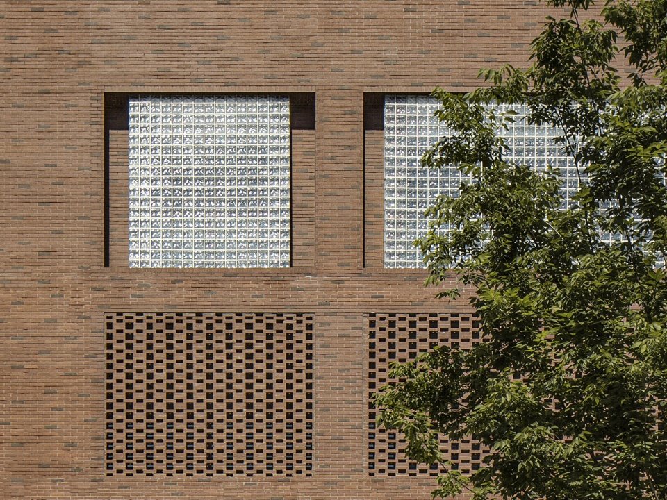 义乌绣湖小学扩建工程 / 九米设计 义乌绣湖小学扩建工程 / 九米设计