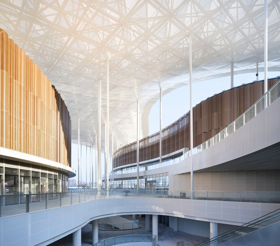 云之翼:杭州亚运会棒垒球体育文化中心 / 浙江大学建筑设计研究院 云之翼:杭州亚运会棒垒球体育文化中心 / 浙江大学建筑设计研究院