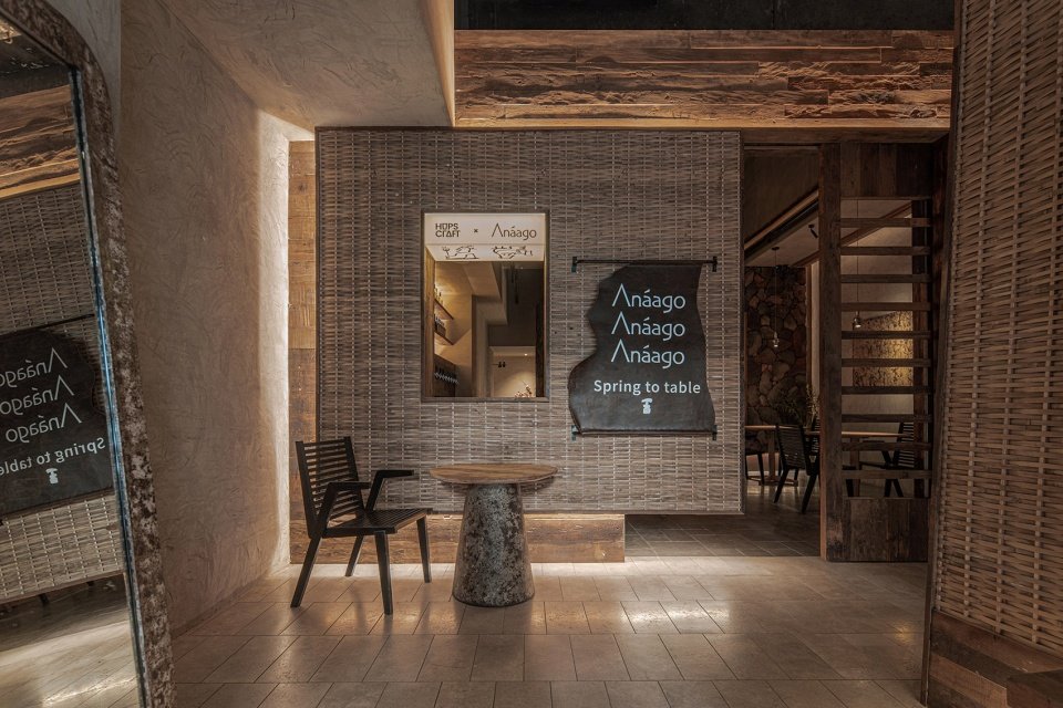 Anaago Bistro,重庆 / VARI 几里设计 Anaago Bistro,重庆 / VARI 几里设计