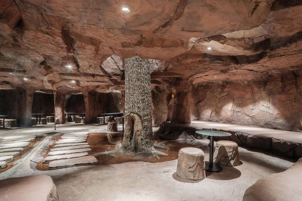 MADE LIM 品牌空间，韩国 / None Space