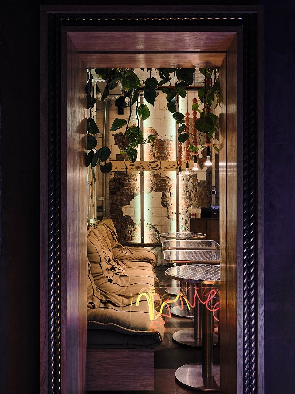 OSSU 餐馆,圣彼得堡 / DA bureau OSSU 餐馆,圣彼得堡 / DA bureau