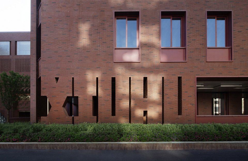 义乌绣湖小学扩建工程 / 九米设计 义乌绣湖小学扩建工程 / 九米设计