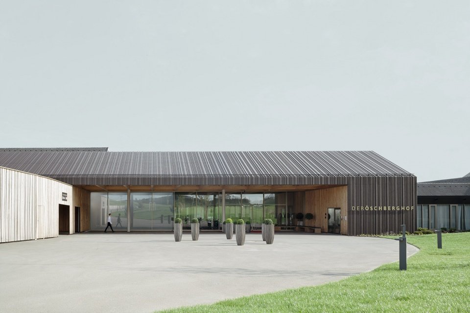 Öschberghof 酒店扩建，德国 / allmannwappner