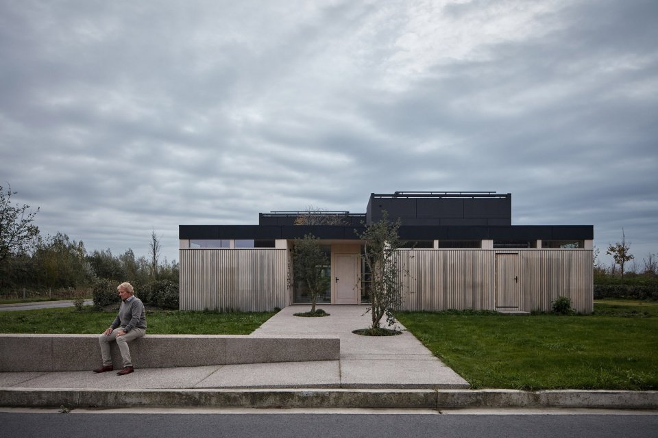 Maggie’s 疗养中心，比利时 / Ark Shelter + ARCHEKTA