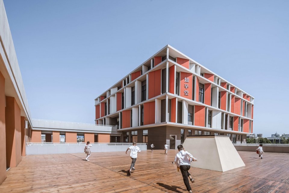 如东县友谊路小学新建工程，江苏 / 南京长江都市建筑设计股份有限公司