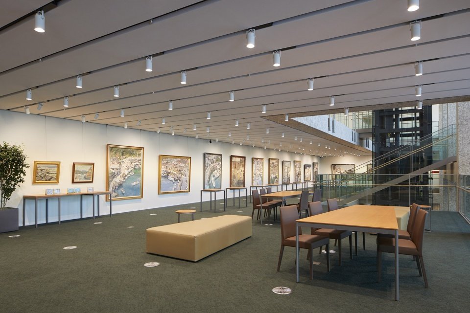 阿波银行总行营业部大楼,日本 / 株式会社日建设计 阿波银行总行营业部大楼,日本 / 株式会社日建设计