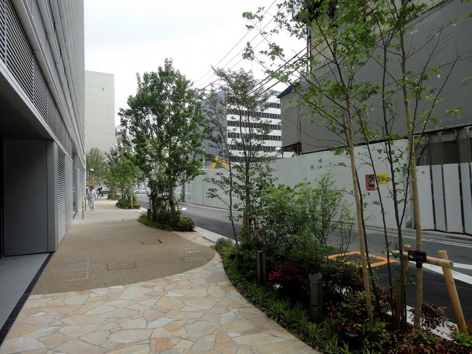 锦町 Trad Square，东京 / 株式会社户田芳树风景计画