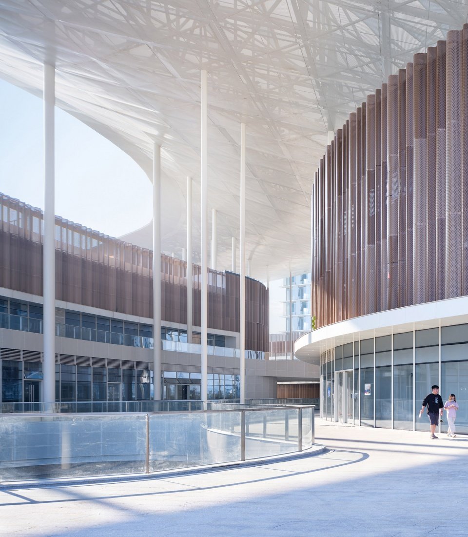 云之翼:杭州亚运会棒垒球体育文化中心 / 浙江大学建筑设计研究院 云之翼:杭州亚运会棒垒球体育文化中心 / 浙江大学建筑设计研究院