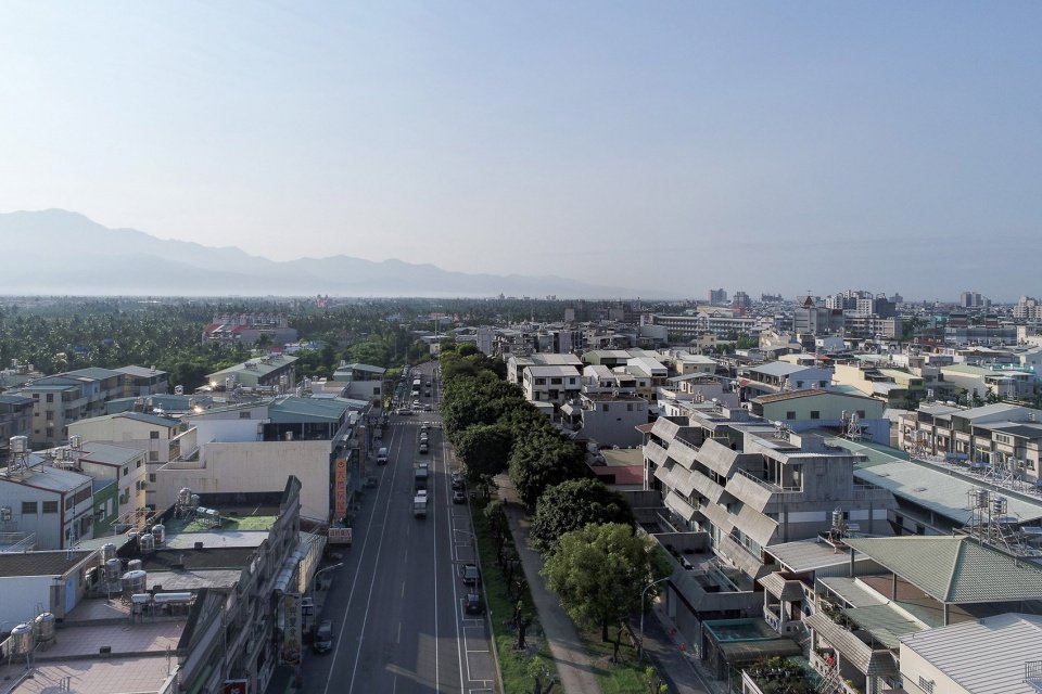 多屋顶住宅，台湾 / Behet Bondzio Lin Architekten