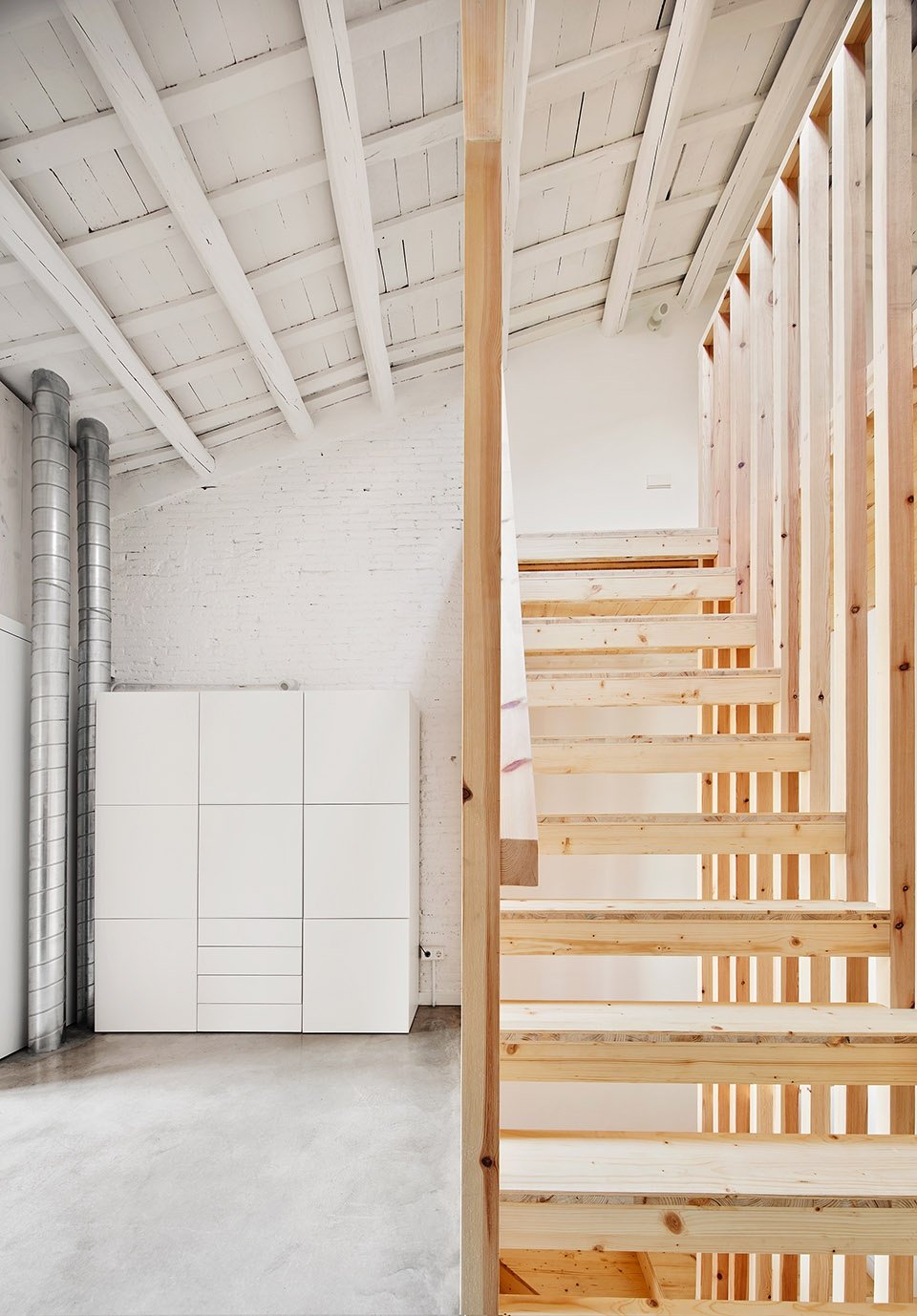 95PLA 特拉萨联排住宅翻新扩建，巴塞罗那 / Vallribera Arquitectes