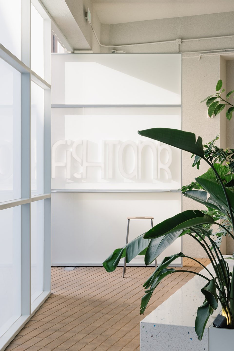 鱼缸咖啡，南京 / Office AIO