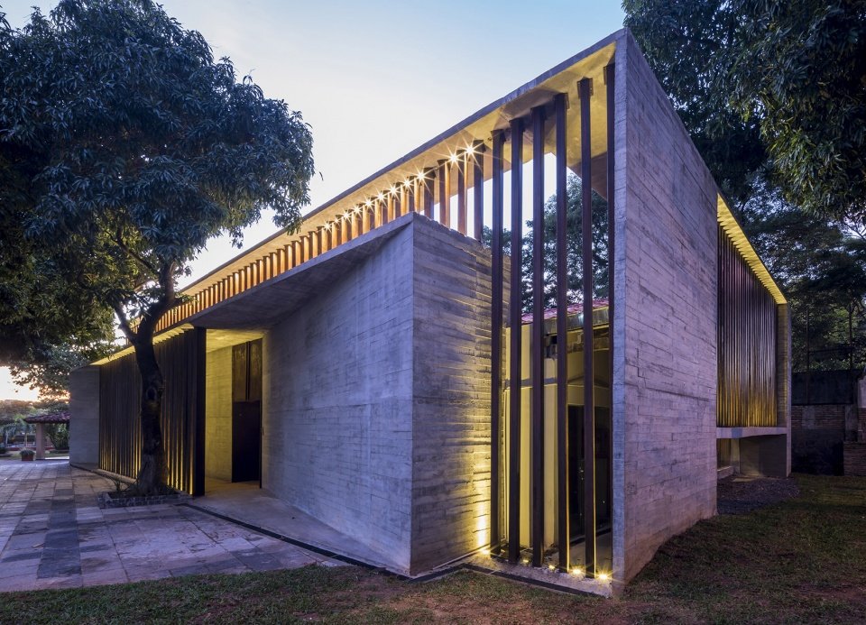 UHP 犹太教会堂,巴拉圭 / Equipo de Arquitectura UHP 犹太教会堂,巴拉圭 / Equipo de Arquitectura