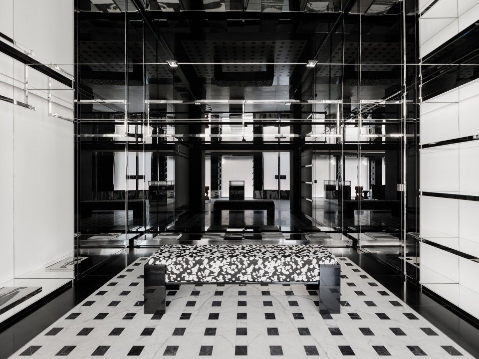 CASA CALVINLUO 上海商城精品店 /  say architects