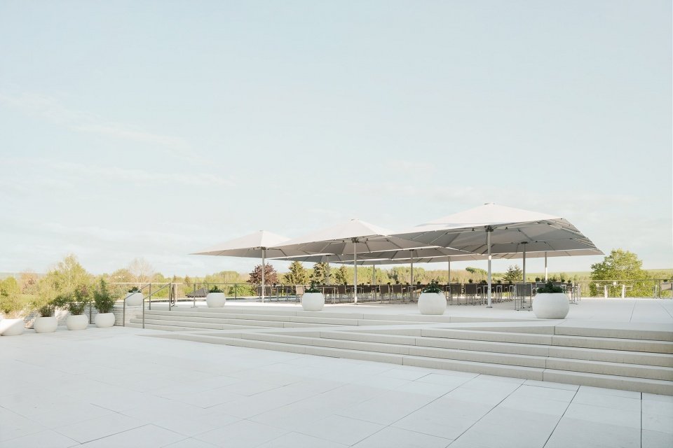 Öschberghof 酒店扩建，德国 / allmannwappner