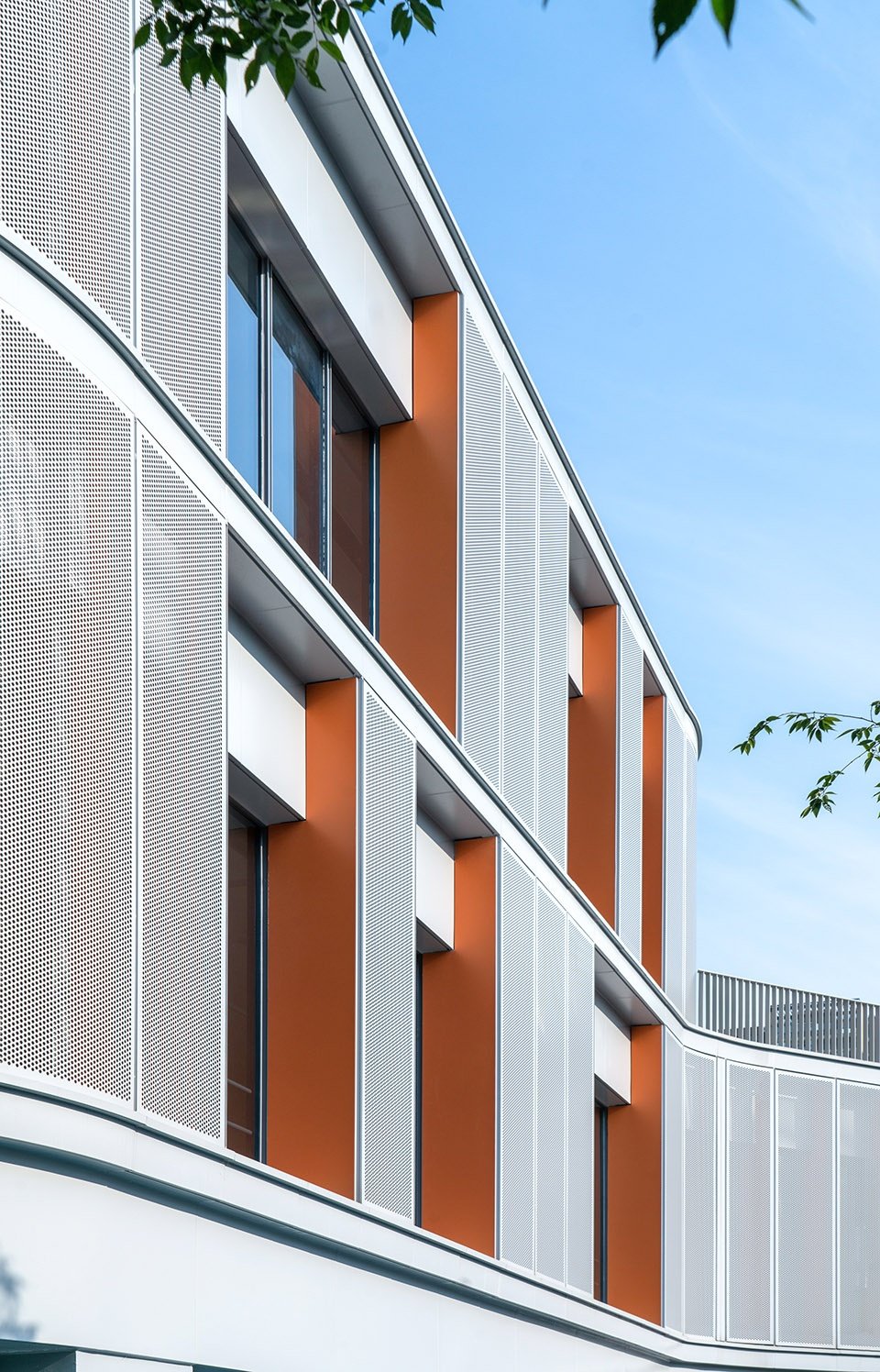 杭州市滨江区东方郡幼儿园江晖分园 / 浙江大学建筑设计研究院