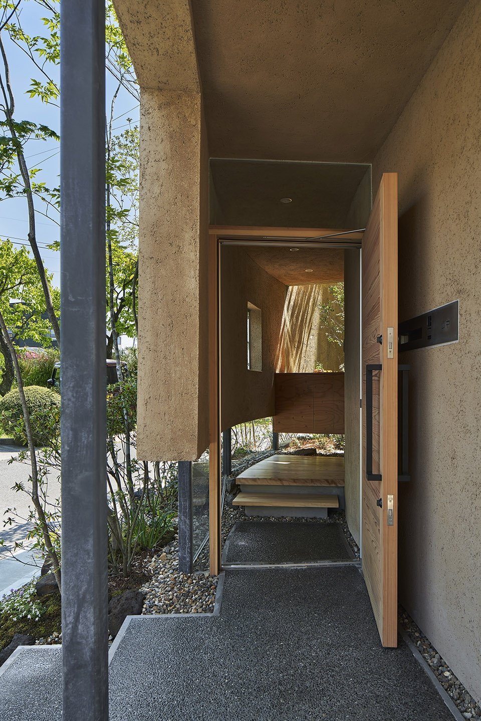 PeacoQ 住宅，广岛 / UID architects