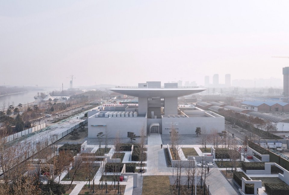 石家庄太平河城市片区展示中心 / 张·雷设计研究