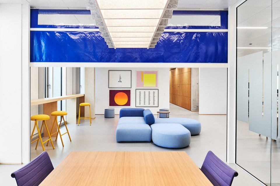 Uhlmann 办公楼，德国 / Barkow Leibinger
