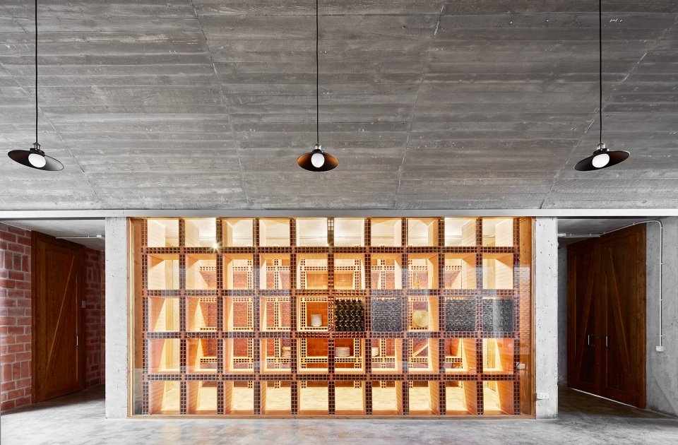 Mont-Ras 酿酒厂，西班牙 / Jorge Vidal Studio