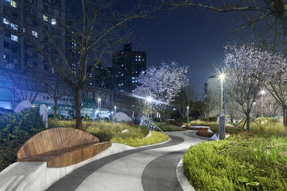 上海泾馨绿地口袋公园 / U+ Design Lab