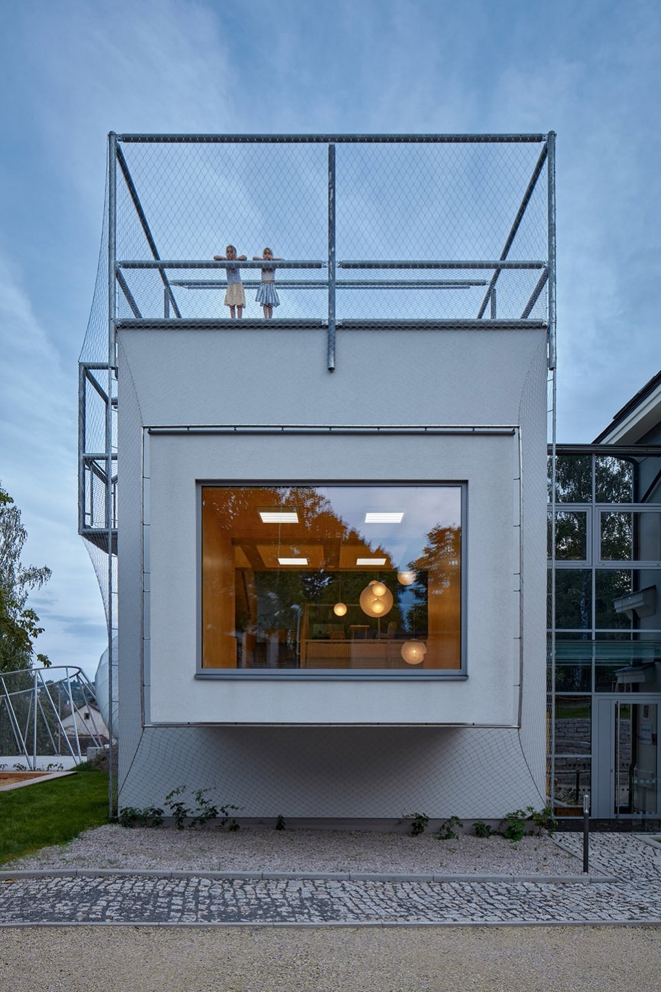 Montessori 幼儿园扩建,捷克 / Mjölk architekti + Projektový atelier David Montessori 幼儿园扩建,捷克 / Mjölk architekti + Projektový atelier David