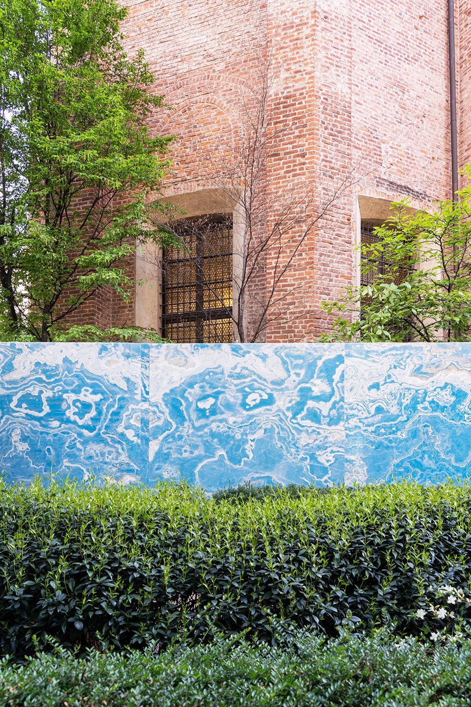 2023 米兰设计周“超越表面”/ OMA & SOLIDNATURE