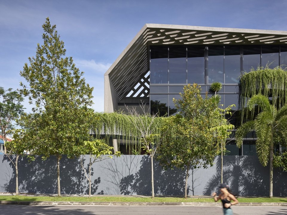 阴阳调和的混凝土住宅，新加坡 / HYLA Architects