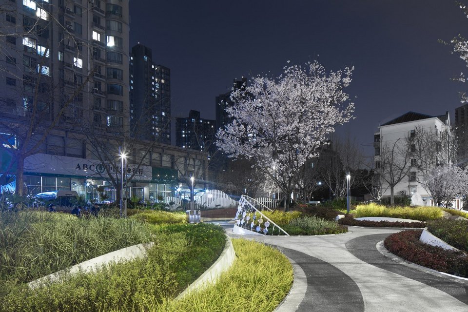 上海泾馨绿地口袋公园 / U+ Design Lab