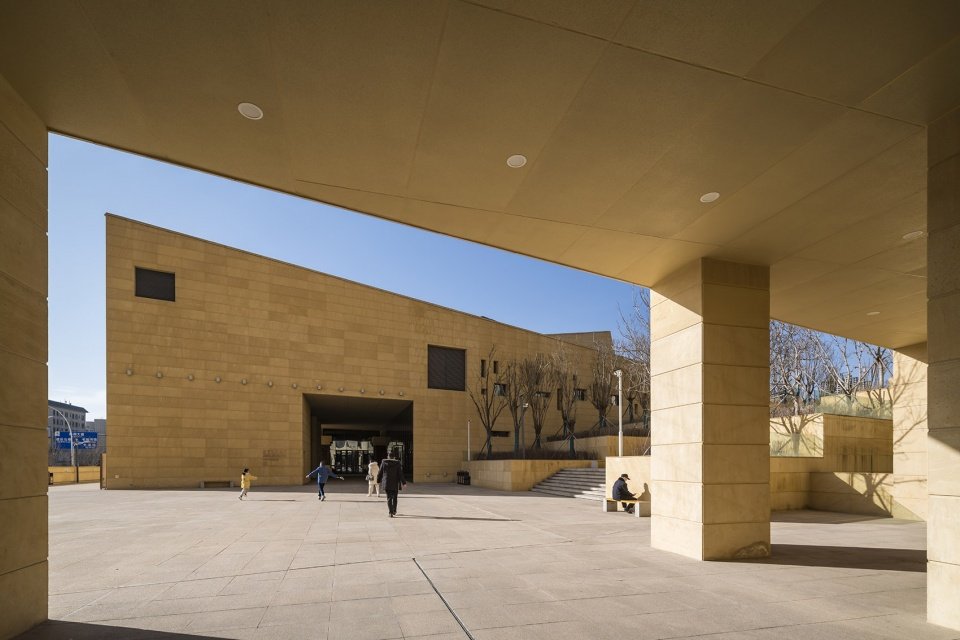 西宁市群众文化艺术活动交流中心，青海 / 西安建筑科技大学设计研究总院有限公司