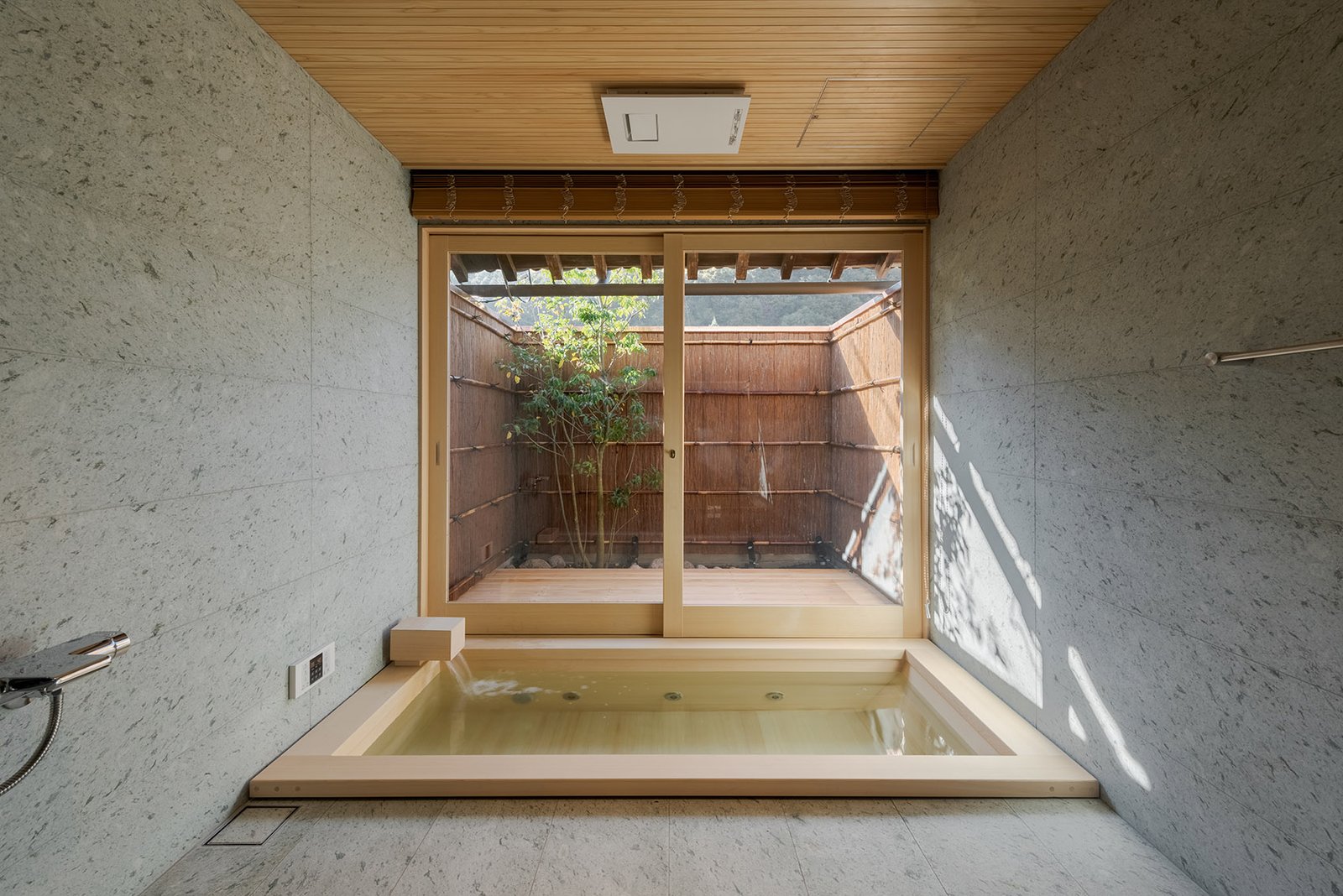 神石住宅，日本 / REIICHI IKEDA DESIGN