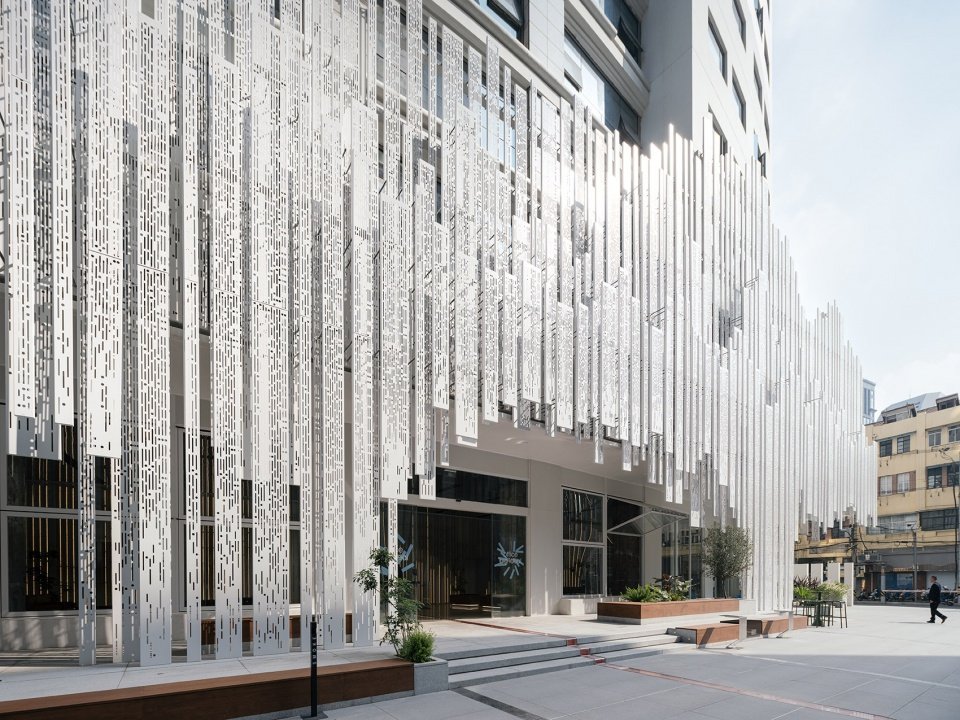 钢雨：德必上海书城 WE 改造设计 / Wutopia Lab