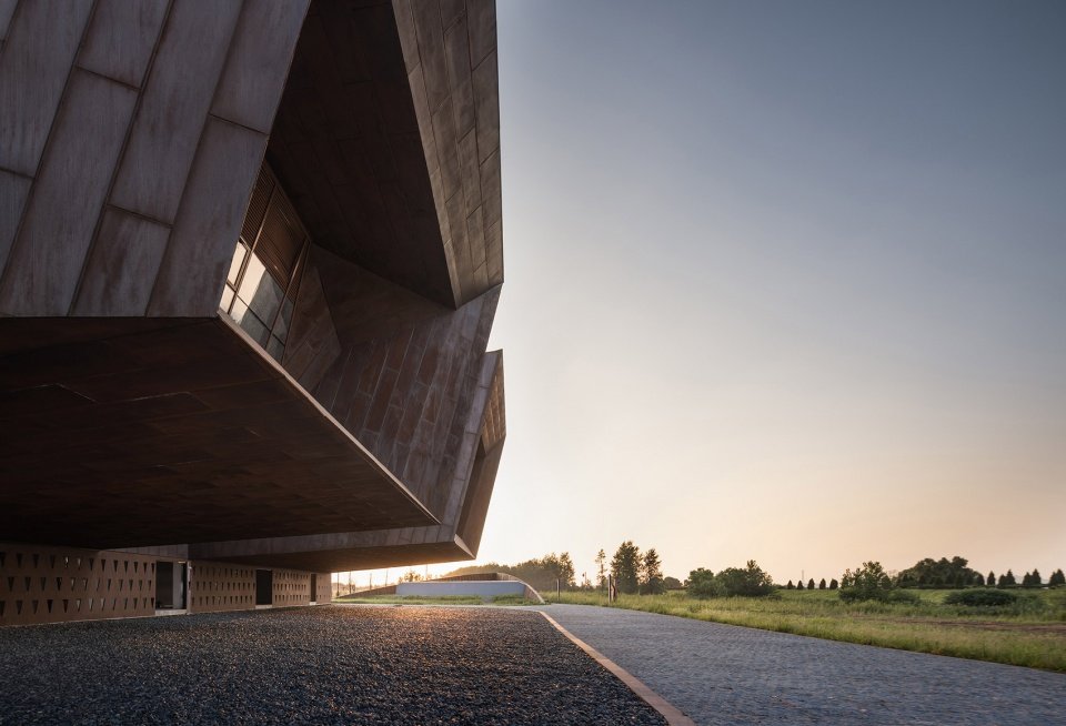 南京六合渡江胜利公园 / 南大设计院周凌工作室