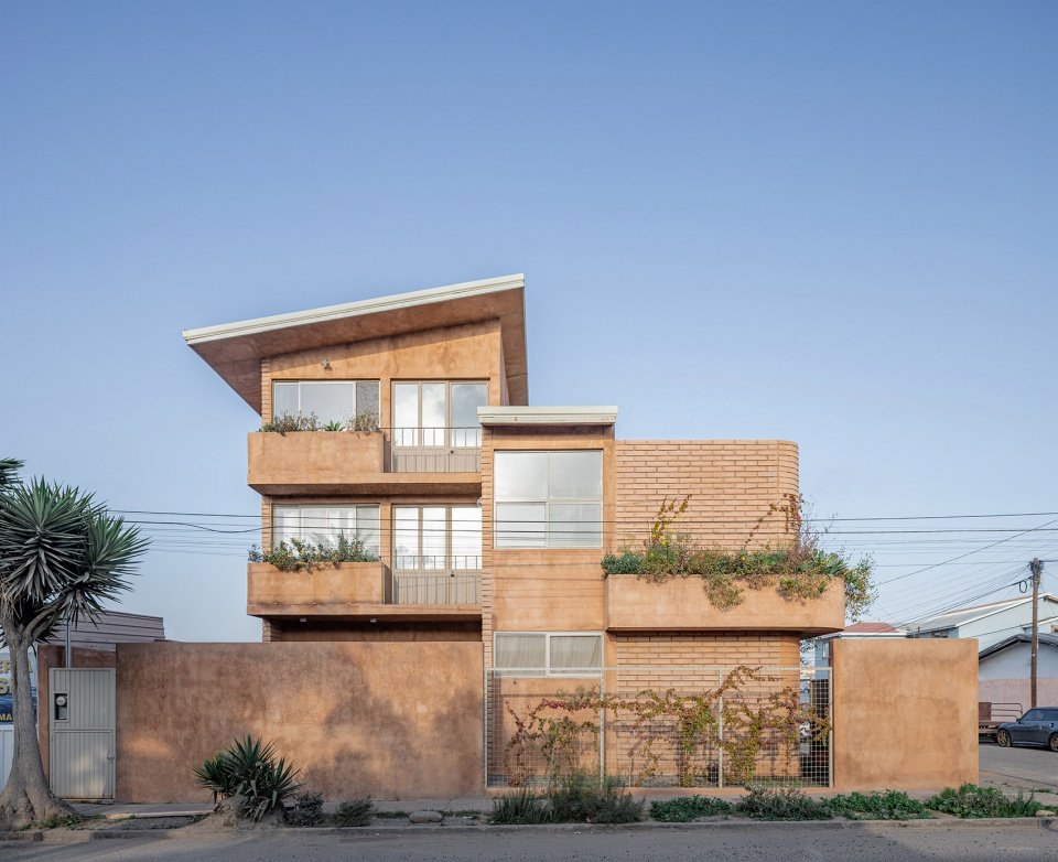 Casa Estudiantes 大学校舍，墨西哥 / Brutal Taller de Arquitectura