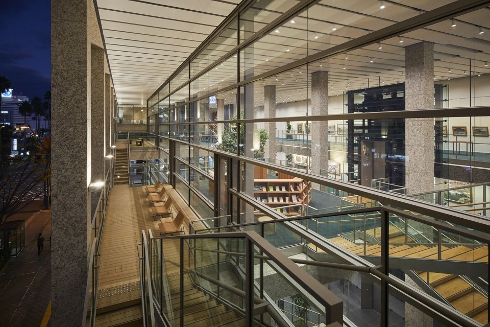 阿波银行总行营业部大楼,日本 / 株式会社日建设计 阿波银行总行营业部大楼,日本 / 株式会社日建设计