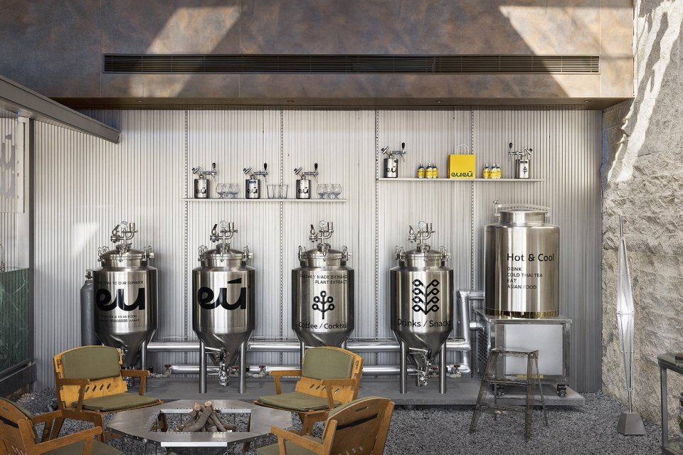 EUEU 餐饮店，广东惠州 / SORA