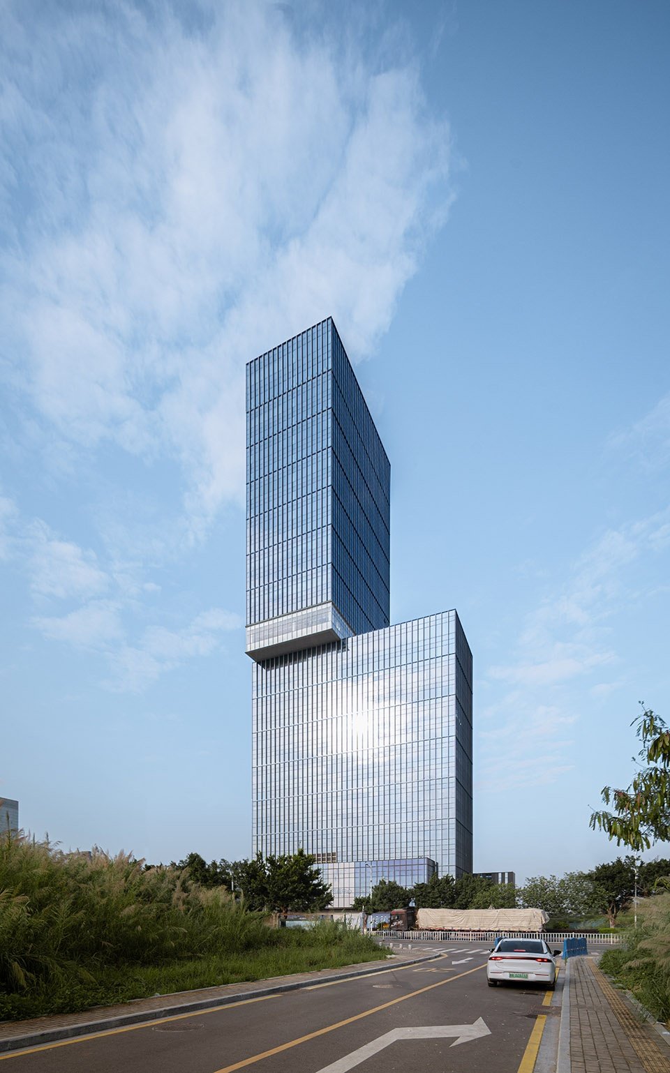 广州南站发现广场 / XAA 建筑事务所