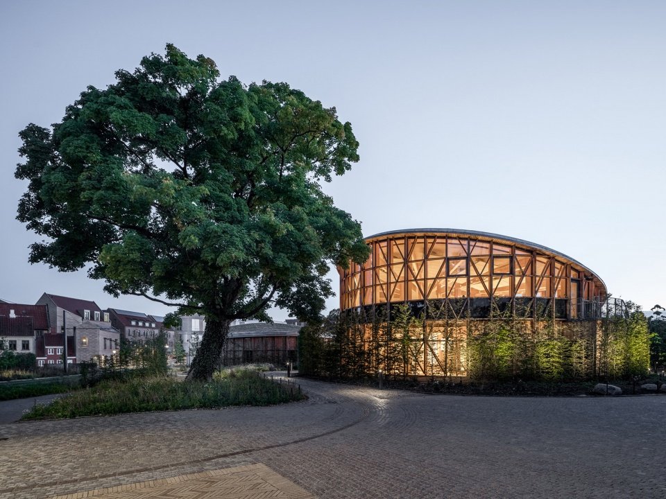 H.C. 安徒生博物馆，丹麦 / 隈研吾建筑都市设计事务所 + MASU Planning