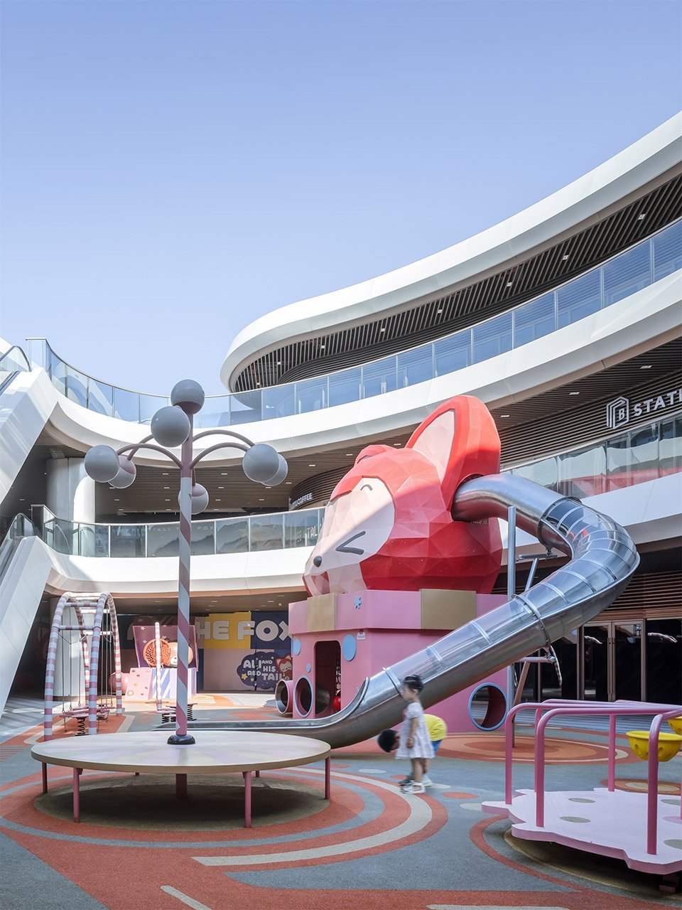 重庆阿狸共享中心 / AAI·里未设计 重庆阿狸共享中心 / AAI·里未设计