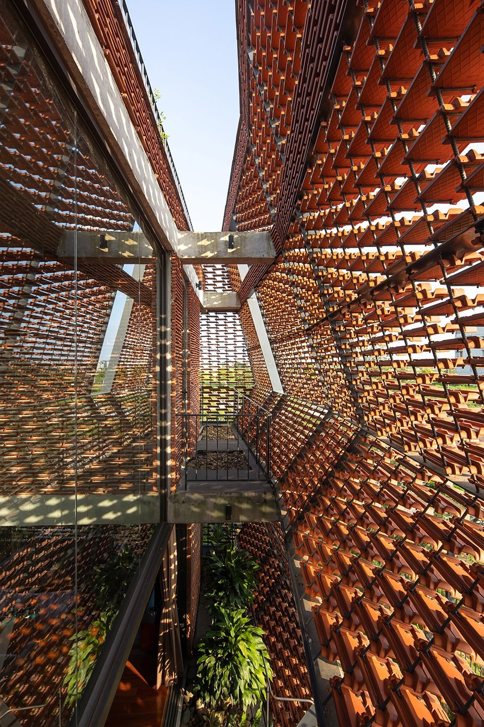 瓦巢住宅,越南 / H&P Architects 瓦巢住宅,越南 / H&P Architects