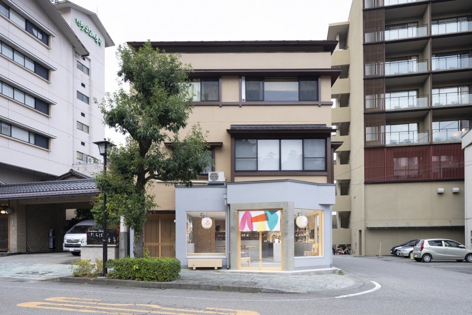 AIUEO 山代温泉店，日本 / koyori + Akihiro Tai